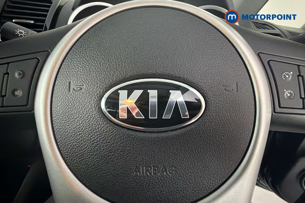 Kia Venga 3 Auto Silver #13