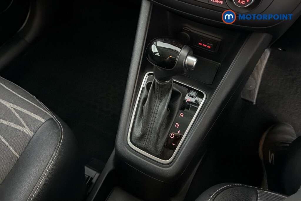Kia Venga 3 Auto Silver #22