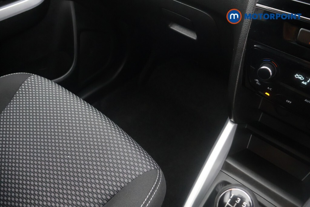 Suzuki Vitara  Silver #20