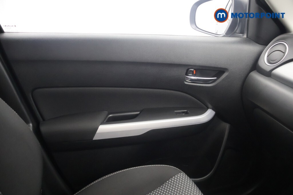 Suzuki Vitara  Silver #19