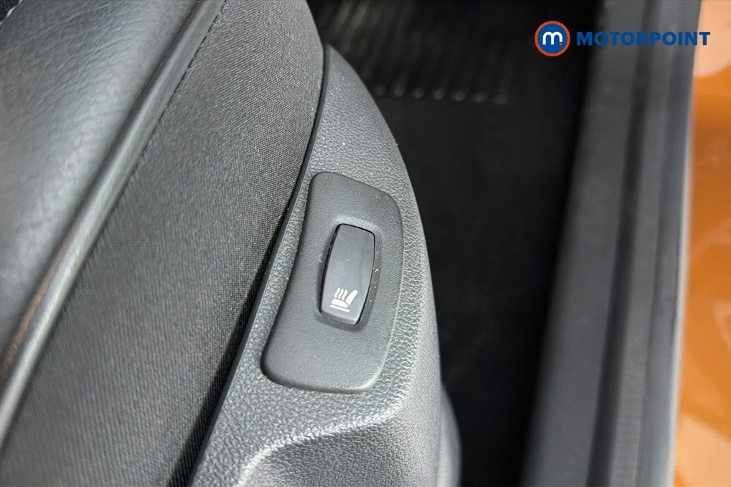 Renault Captur Dynamique S Nav Tce Black #21