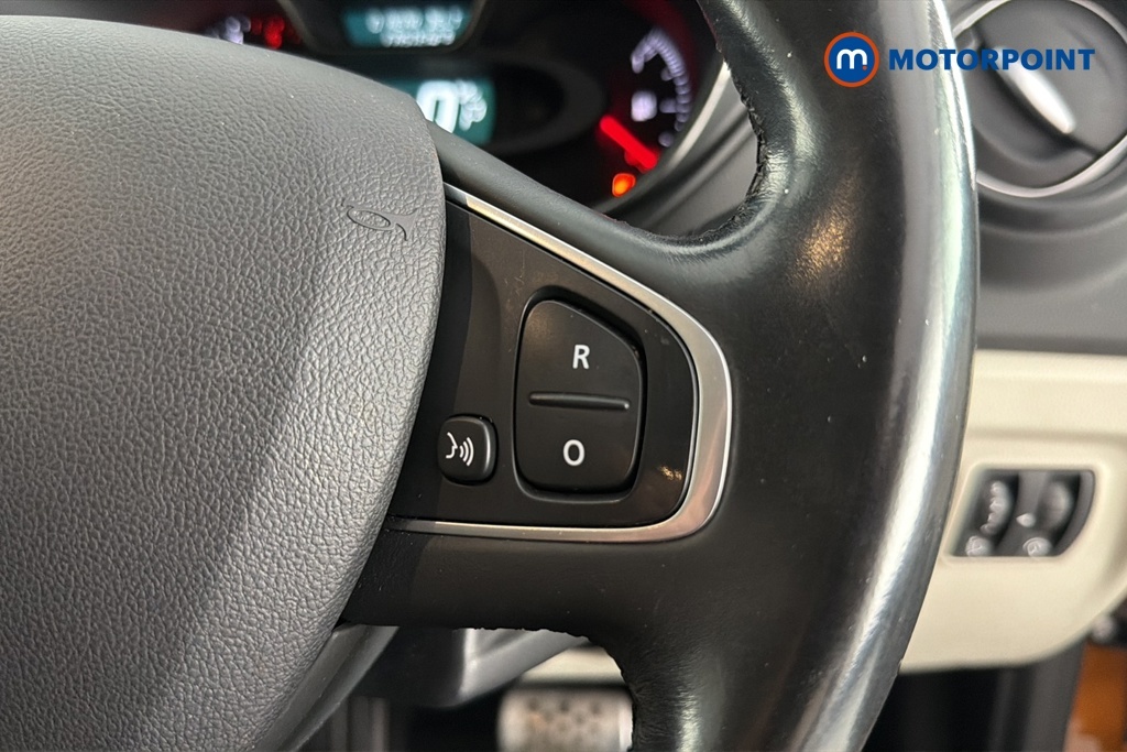 Renault Captur Dynamique S Nav Tce Black #11