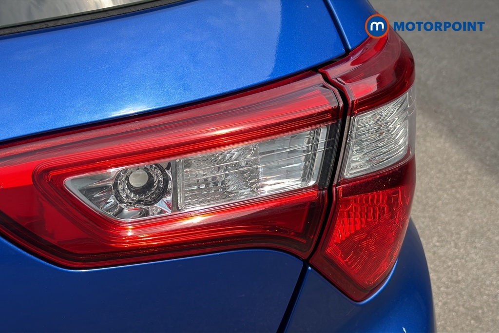 Toyota Yaris Active Grey #29
