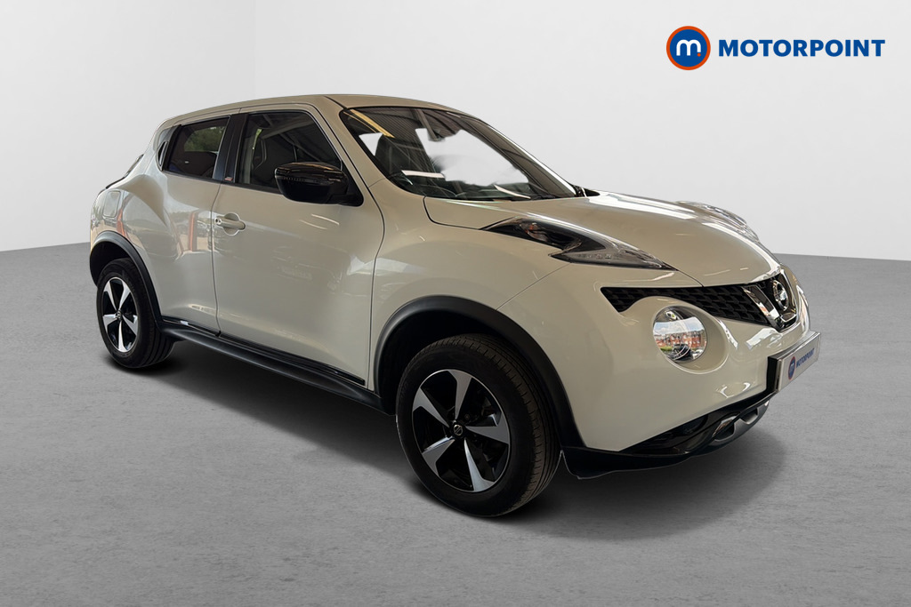 Nissan Juke Tekna Silver #1