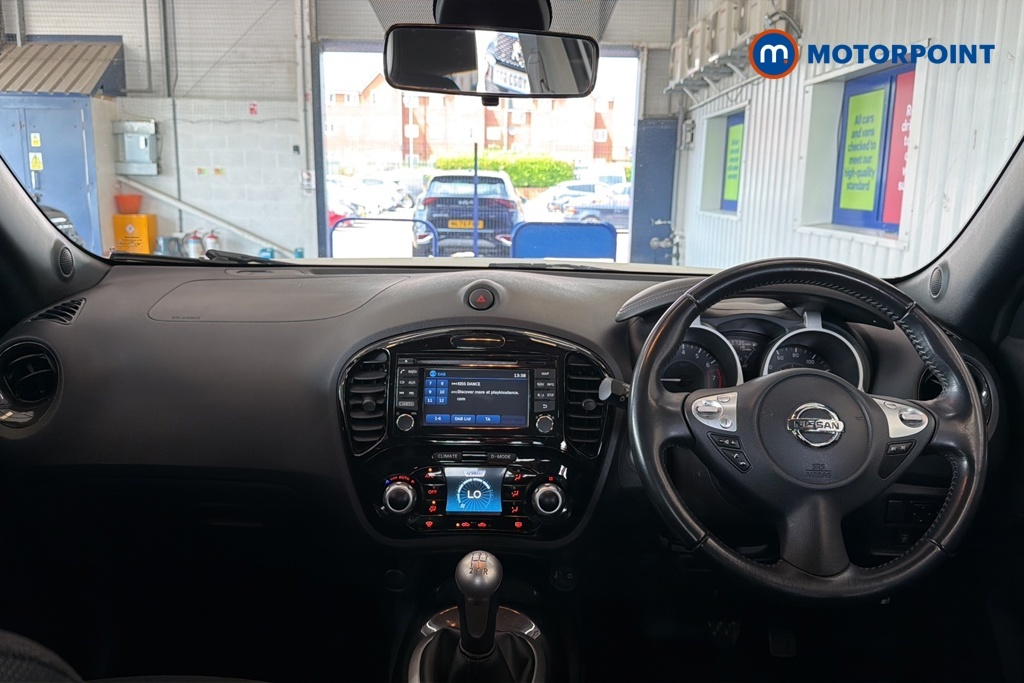 Nissan Juke Tekna Silver #9