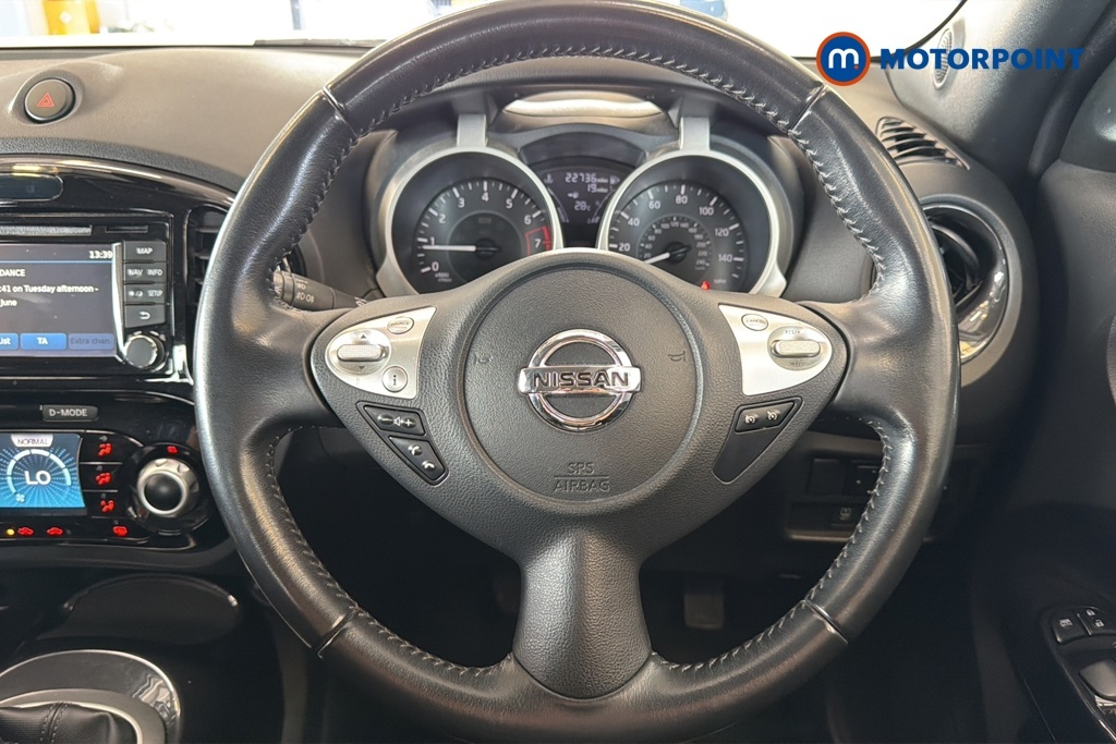 Nissan Juke Tekna Silver #10