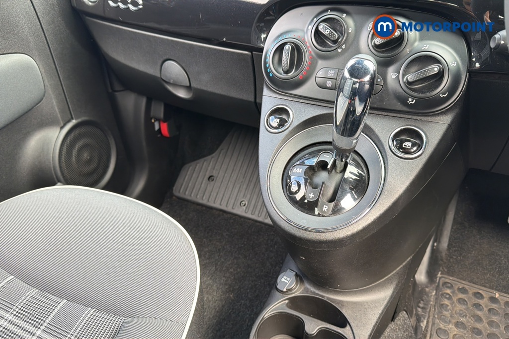 Fiat 500 Hatchback White #17