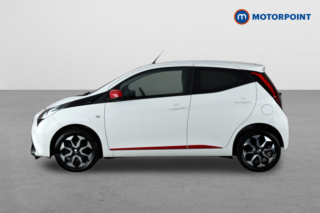 Toyota Aygo 1.0 Vvt-i X-trend White #4