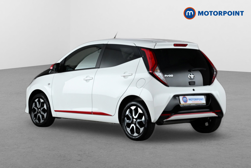 Toyota Aygo 1.0 Vvt-i X-trend White #5