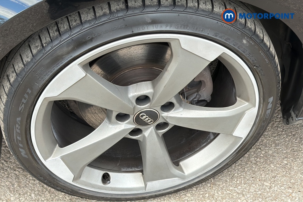 Audi A4 A4 Technik 35 Tdi S-a White #40