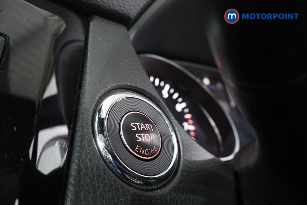 Nissan Qashqai Dig-t Acenta Premium Blue #26