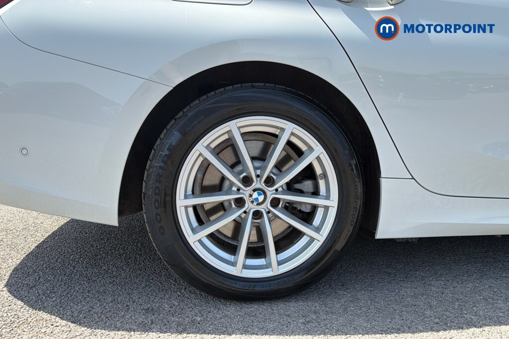 BMW 3 Series 318D Se Black #29