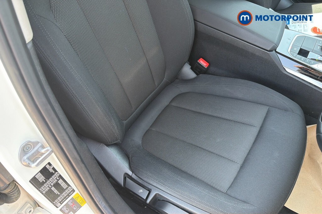BMW 3 Series 318D Se Black #20