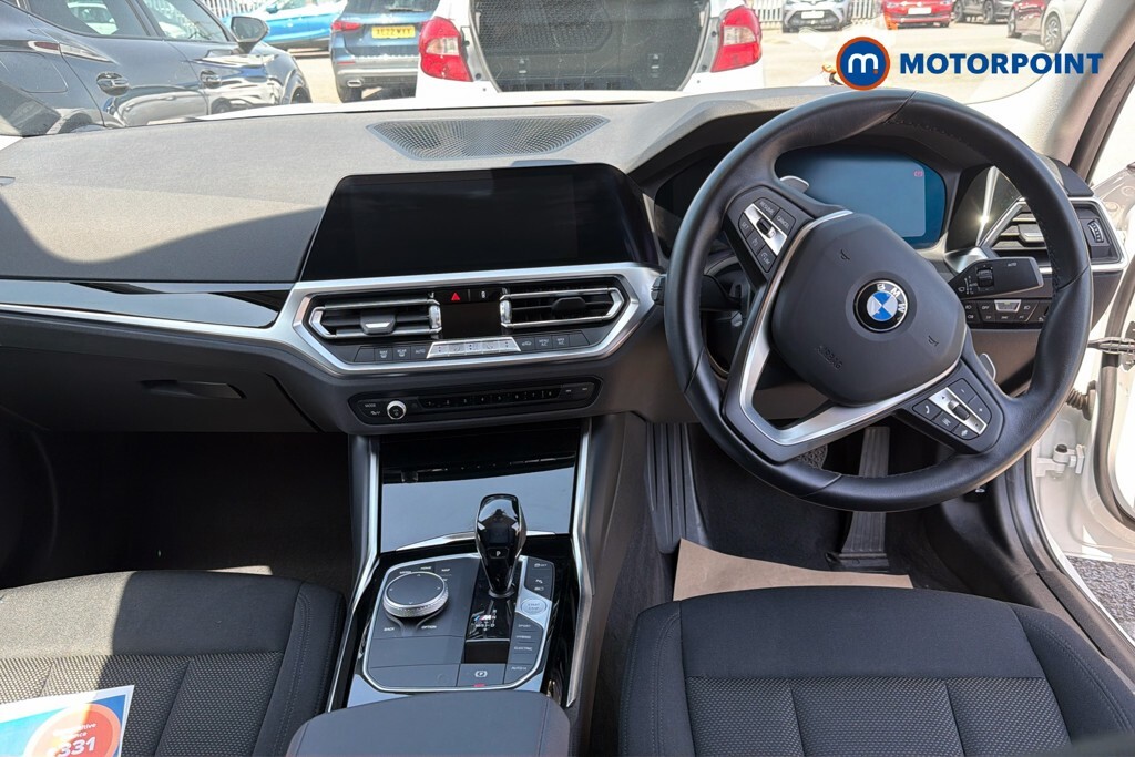 BMW 3 Series 318D Se Black #9