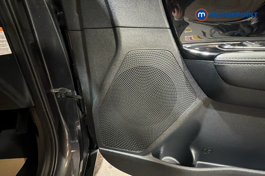 Kia Niro 3 Black #18