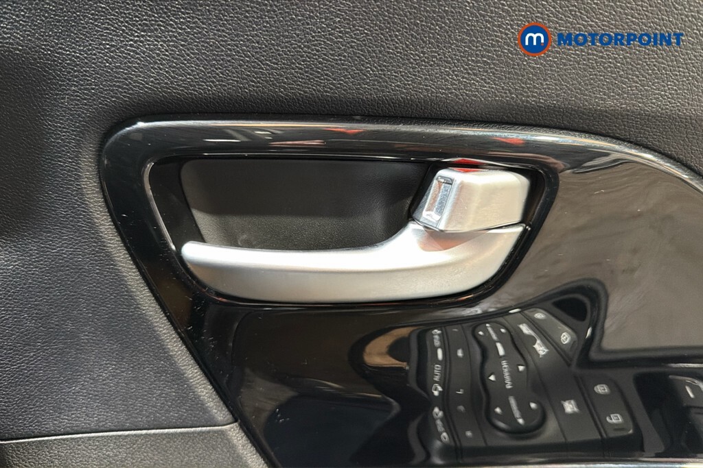 Kia Niro 3 Black #23