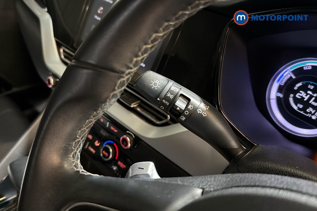 Kia Niro 3 Black #15