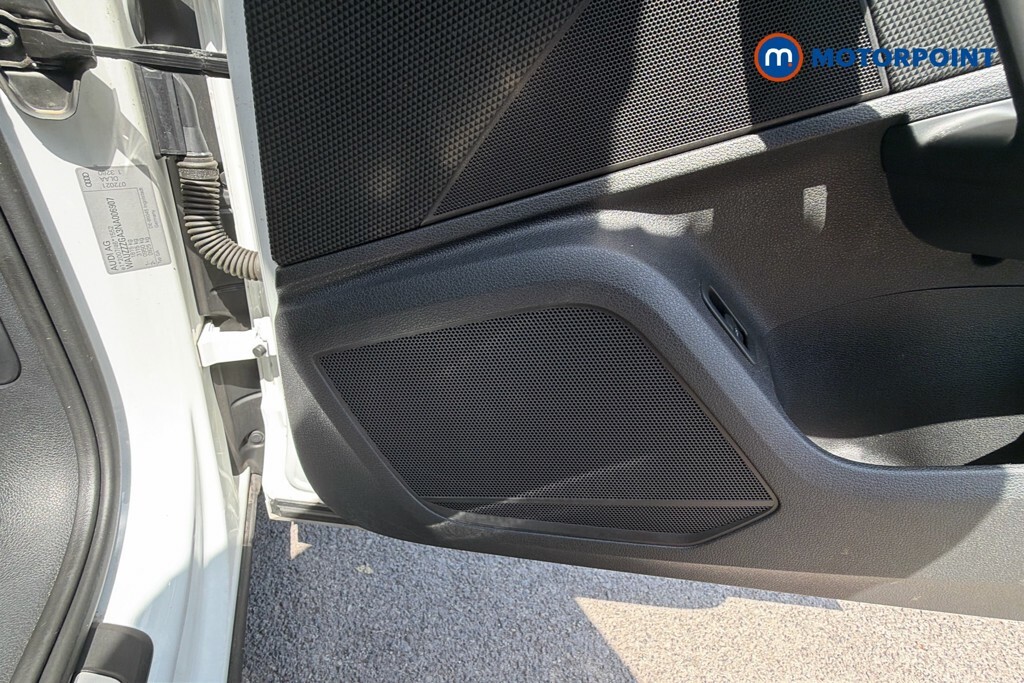 Audi Q2 Suv Black #19
