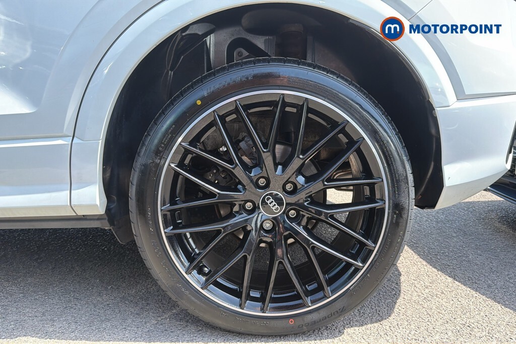 Audi Q2 Suv Black #28