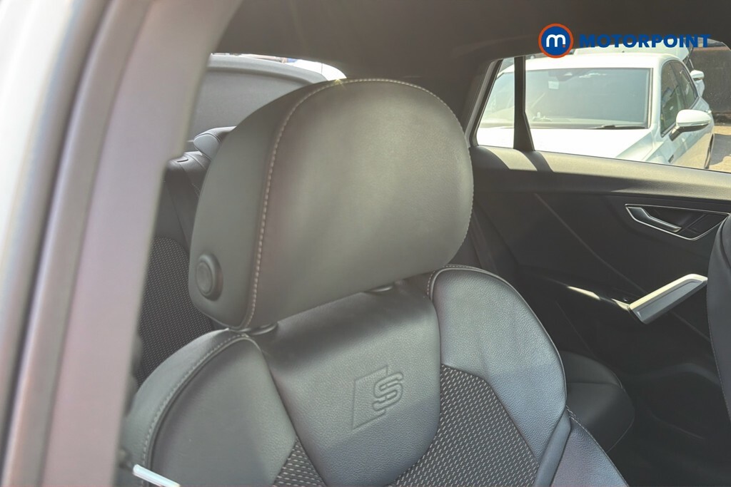 Audi Q2 Suv Black #21