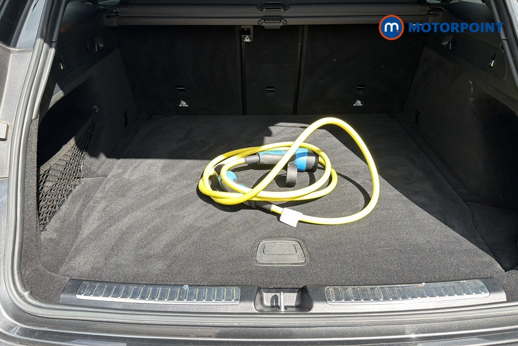 Mercedes-Benz EQC Suv Grey #31