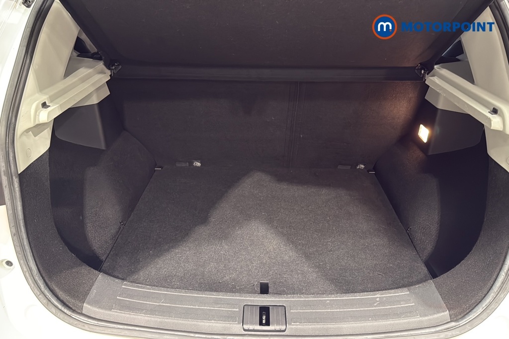 MG ZS Trophy Ev Silver #29