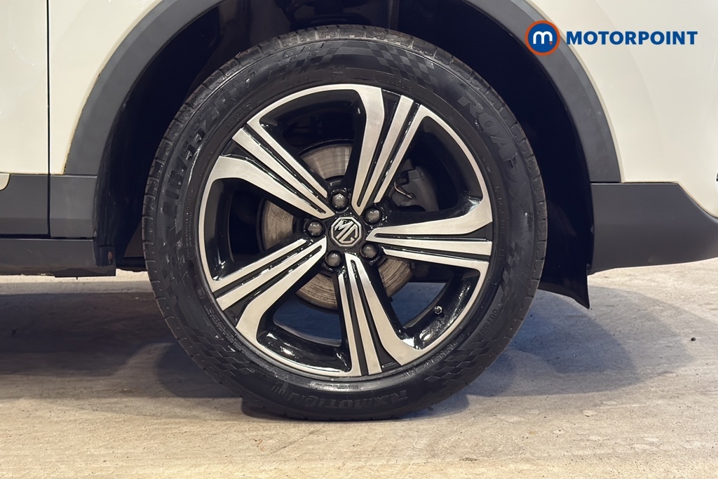 MG ZS Trophy Ev Silver #39