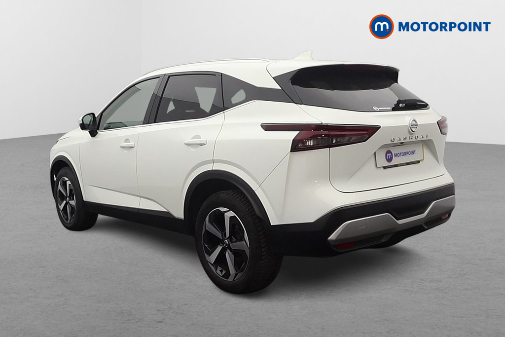 Nissan Qashqai 1.3 Dig-t Mh N-connecta White #5