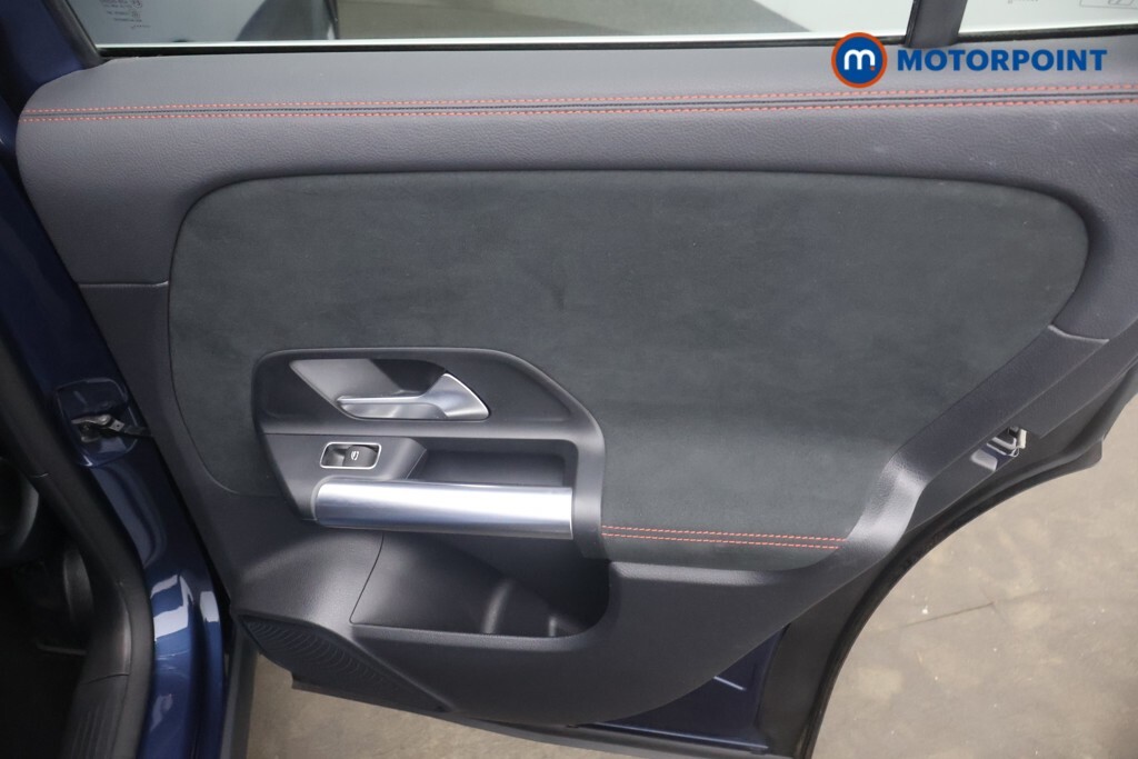 Mercedes-Benz GLA Class Hatchback Grey #25