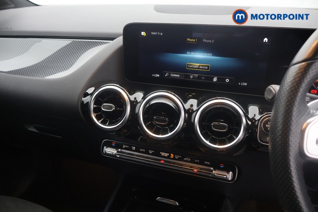 Mercedes-Benz GLA Class Hatchback Grey #17