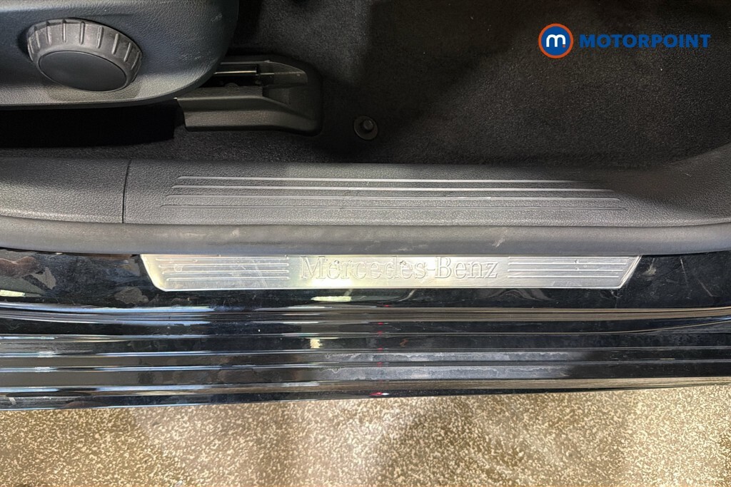 Mercedes-Benz A Class A 250 E Black #30