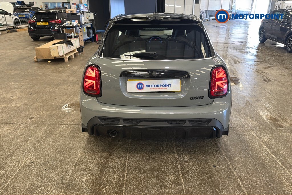 Mini Hatch 1.5 Cooper Sport Red #34