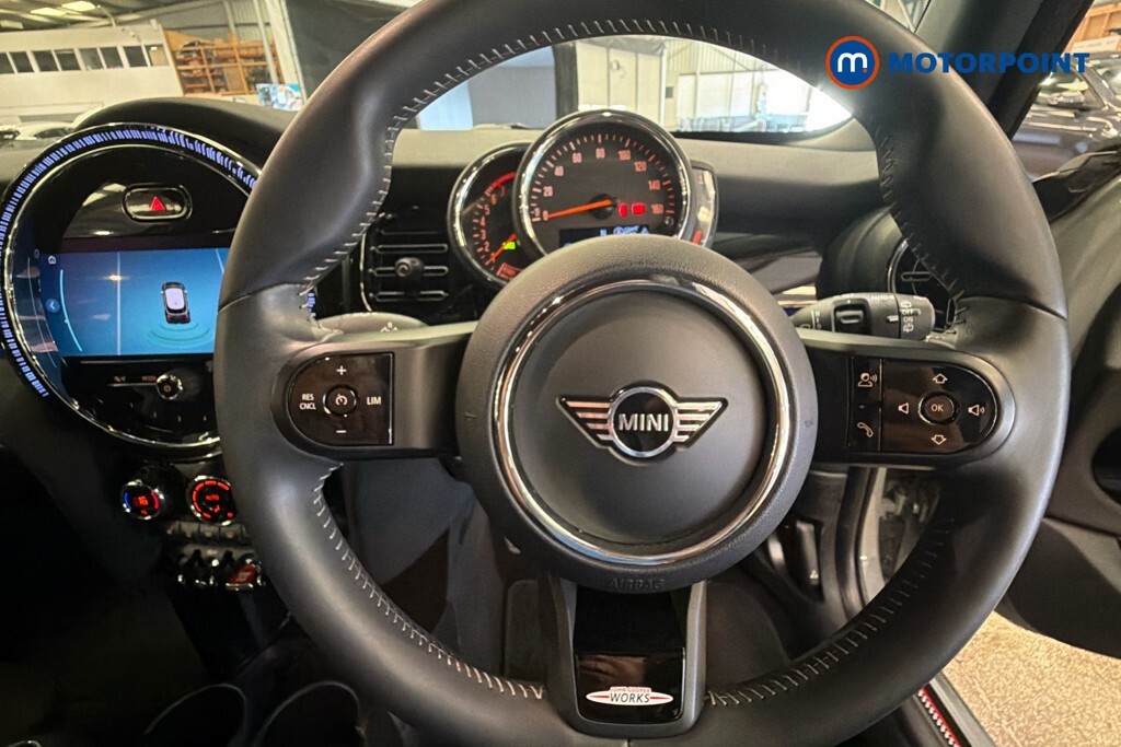 Mini Hatch 1.5 Cooper Sport Red #13