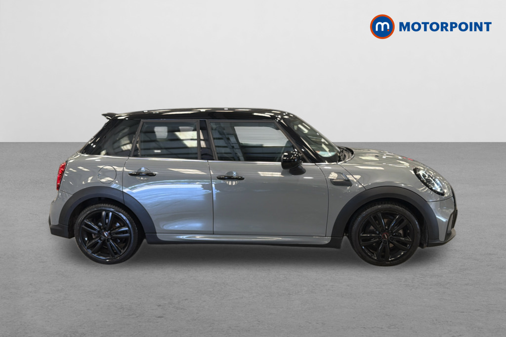 Mini Hatch 1.5 Cooper Sport Red #8