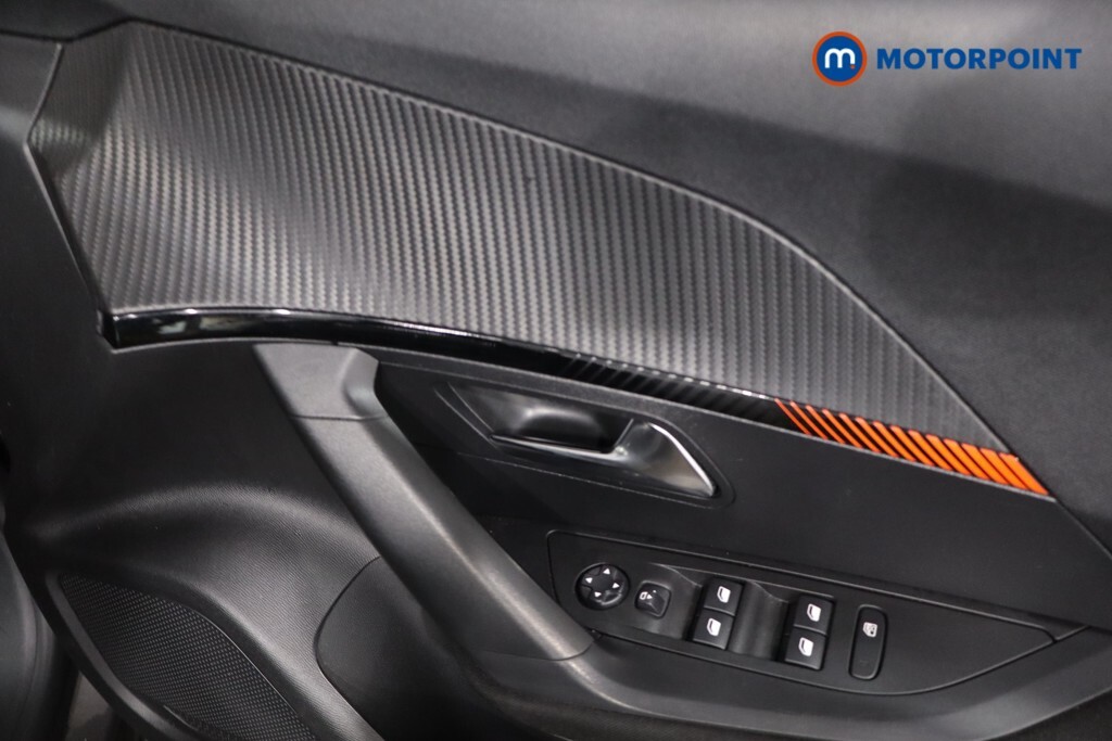 Peugeot 2008 Puretech Ss Active Premium Orange #32