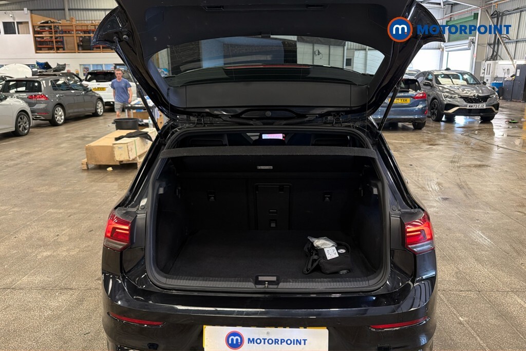 Volkswagen Golf Hatchback  #30