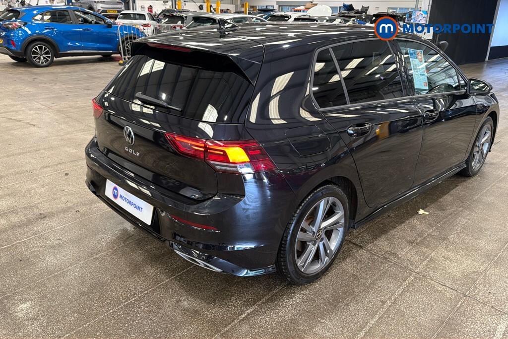 Volkswagen Golf Hatchback  #32