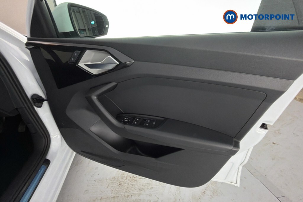 Audi A1 25 Tfsi Technik Blue #23