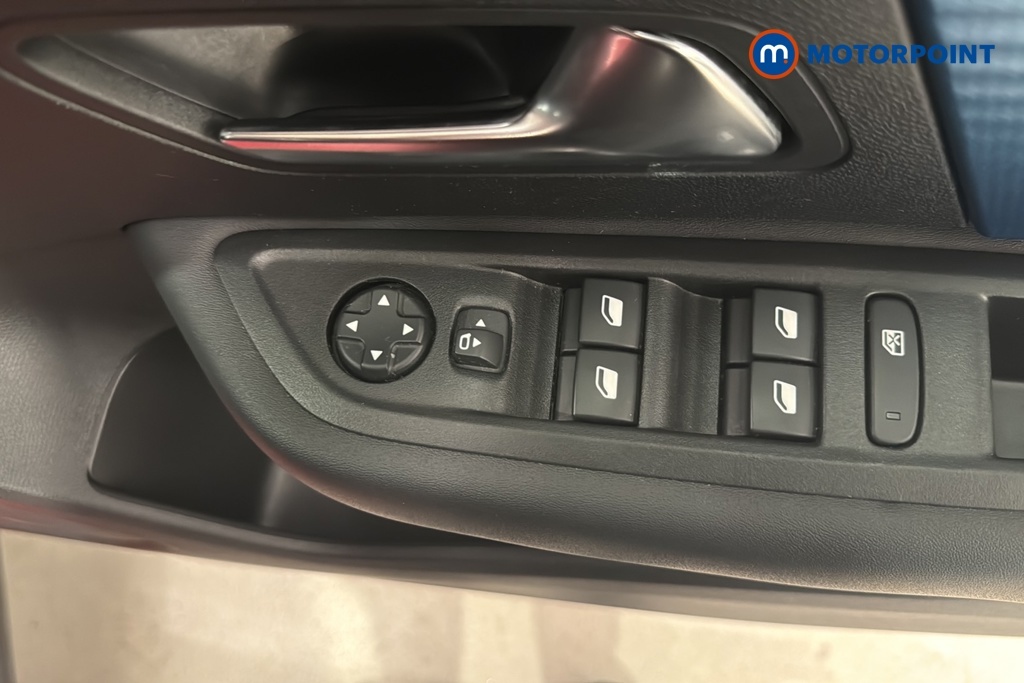 Citroen e-C4 E-c4 C-series Edition Black #26