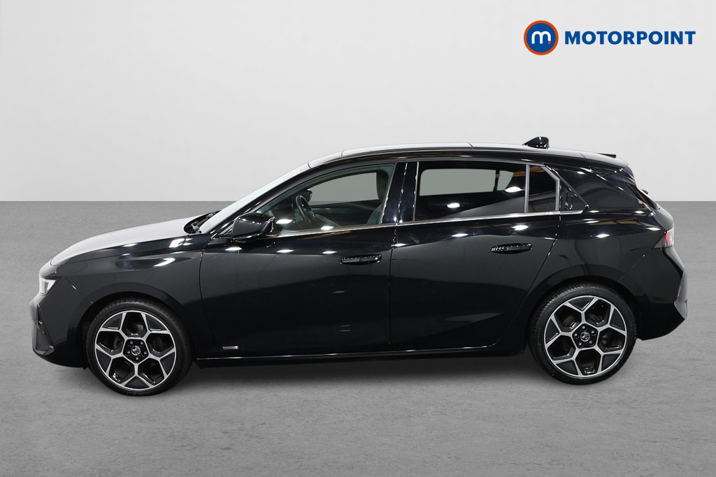 Vauxhall Astra 1.2 Turbo 130 Ultimate Black #4