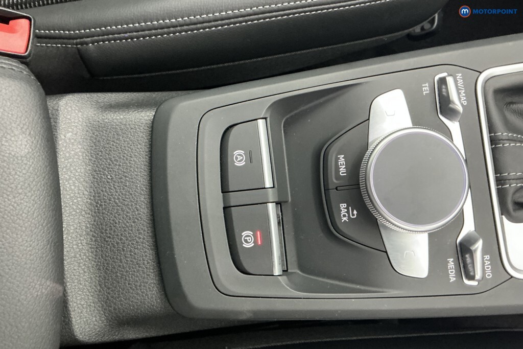 Audi Q2 1L S Line Grey #22