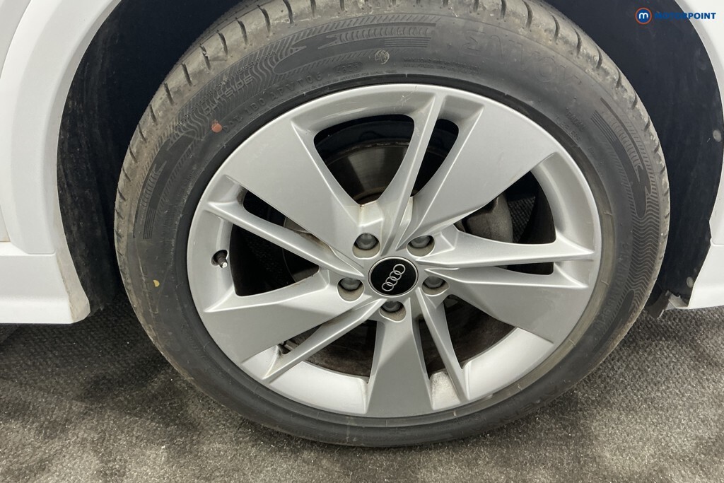 Audi Q2 1L S Line Grey #44