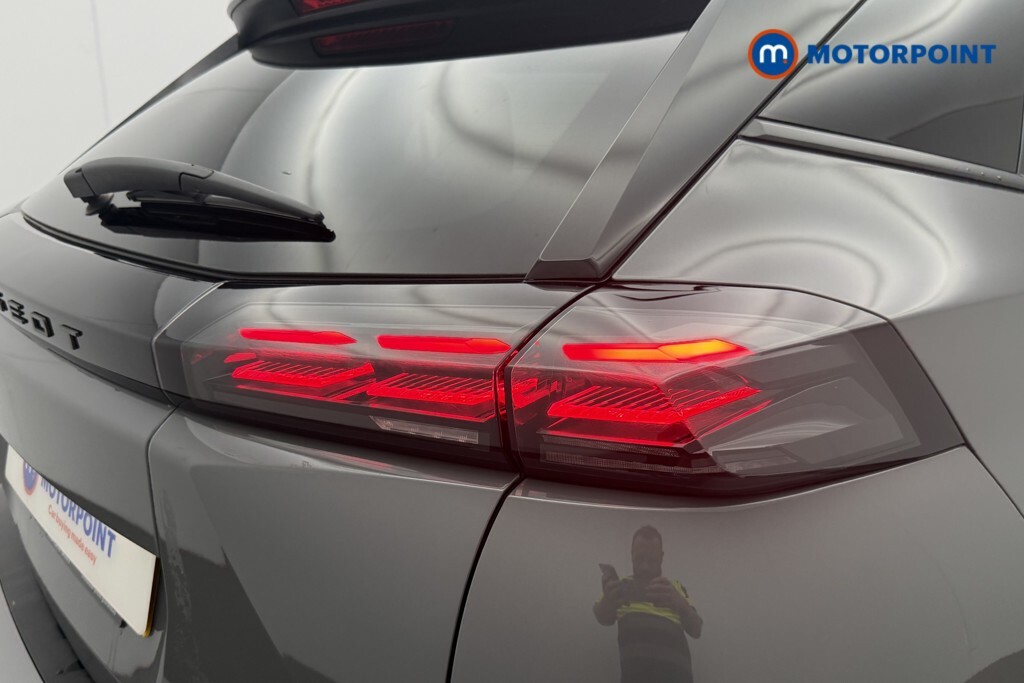 Peugeot 2008 1.2 Puretech Active Black #26