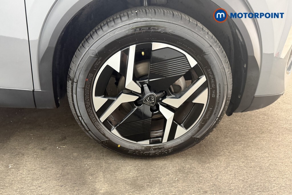 Peugeot 2008 1.2 Puretech Active Black #30