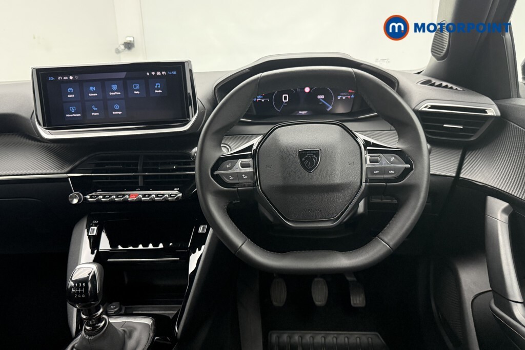 Peugeot 2008 1.2 Puretech Active Black #10