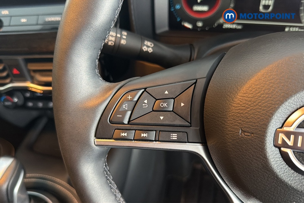 Nissan Juke Acenta Silver #12
