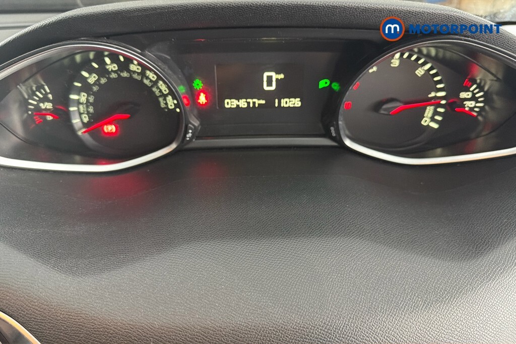 Peugeot 308 Hatchback Red #14