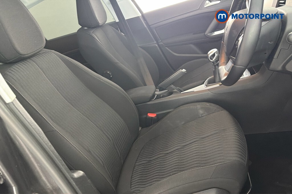 Peugeot 308 Hatchback Red #20