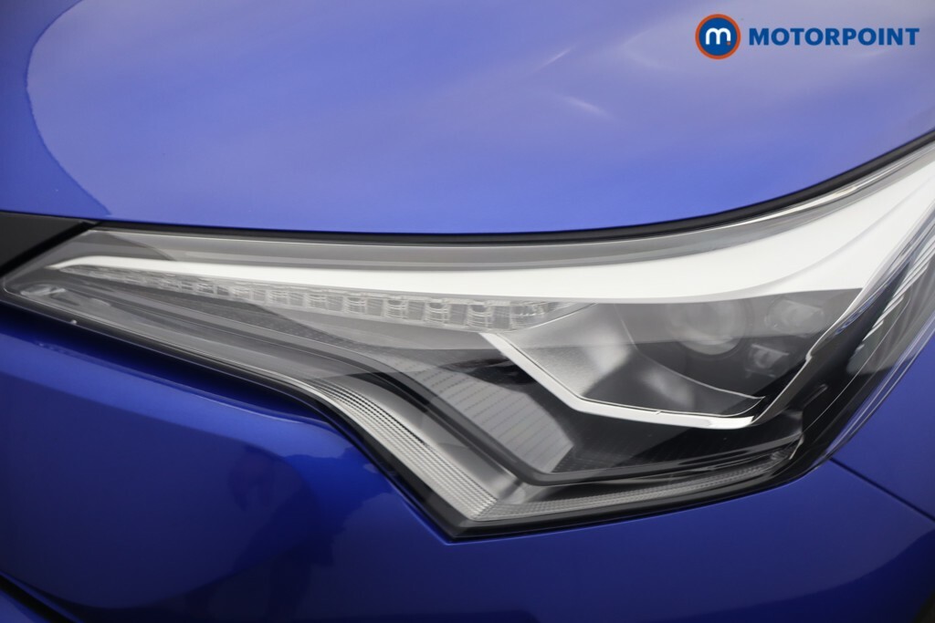 Toyota C-Hr Dynamic Blue #30