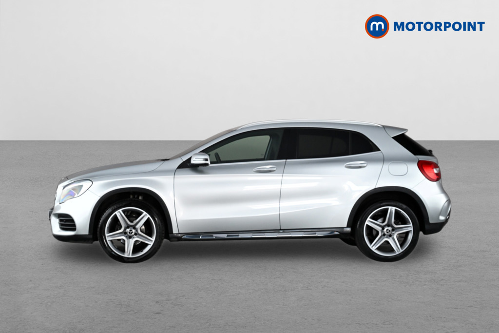 Mercedes-Benz GLA Class Gla 200 Amg Line Silver #4